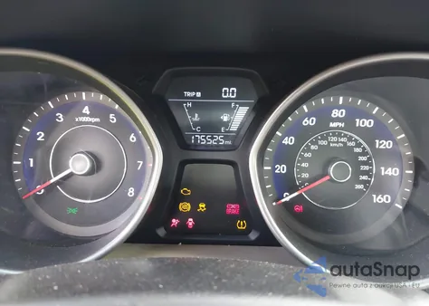 2016 Hyundai Elantra Value Edition из США, поврежденный, VIN 5NPDH4AE0GH777318